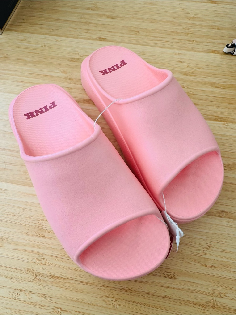 PINK Victoria's Secret Women’s Pink Slide Sandals